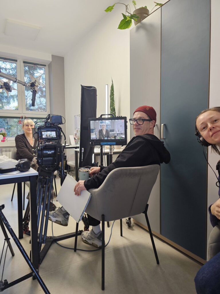 nauczyciel podczas wywiadu