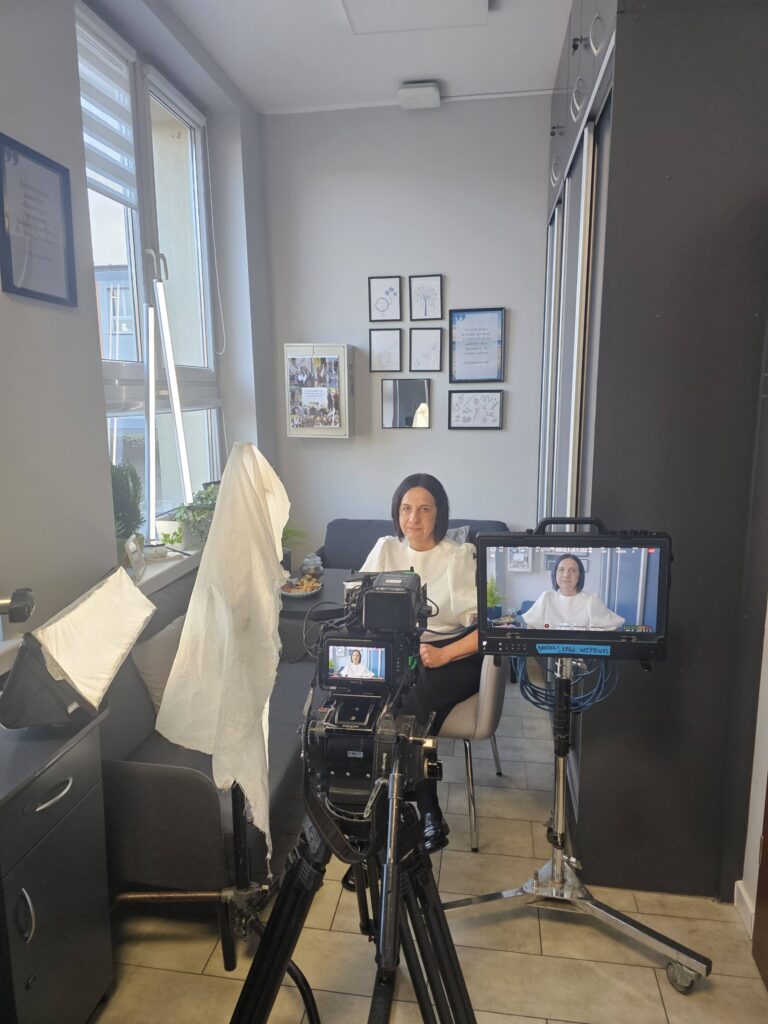 nauczyciel podczas wywiadu