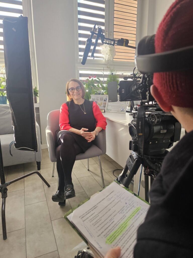 nauczyciel podczas wywiadu